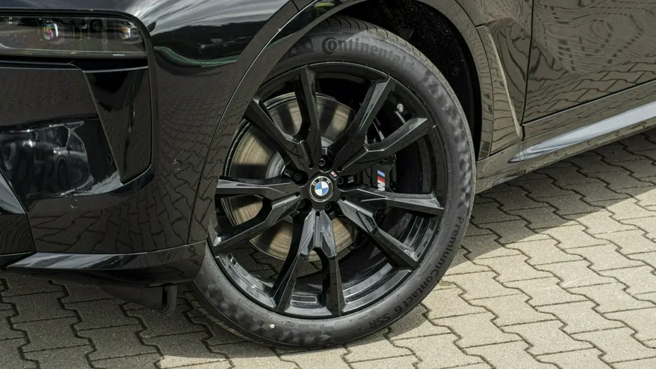 BMW X7 -