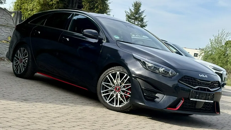 KIA ProCeed -