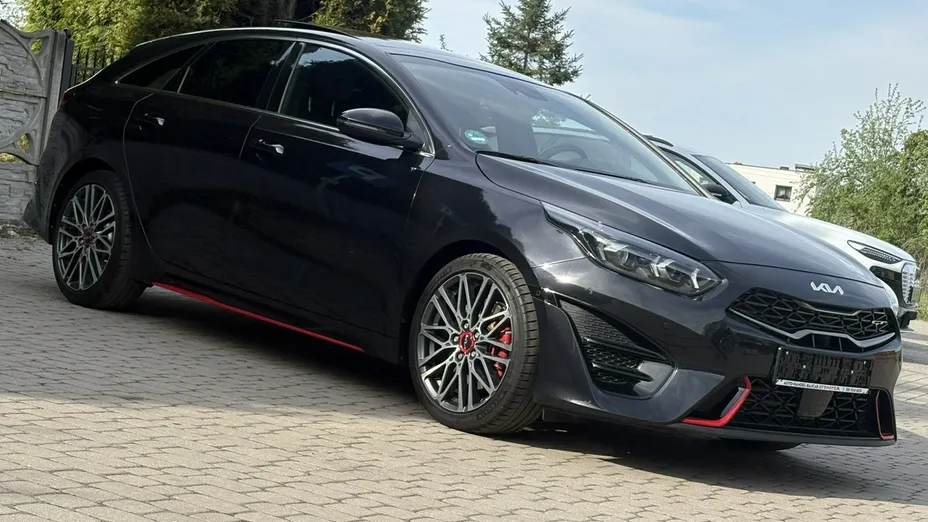 KIA ProCeed -