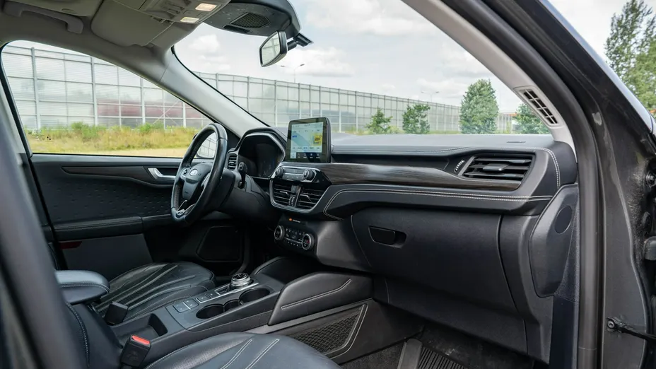 FORD Kuga -