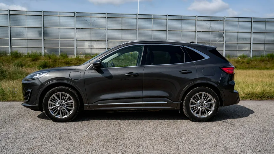 FORD Kuga -