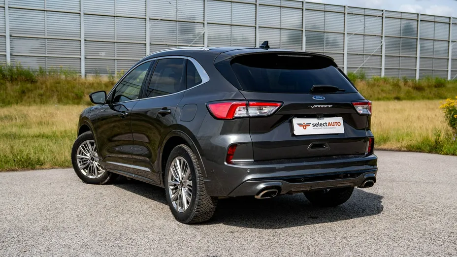 FORD Kuga -