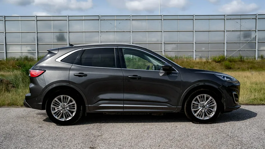FORD Kuga -