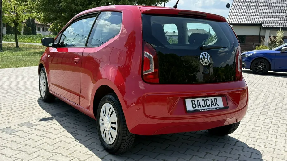VOLKSWAGEN up! -