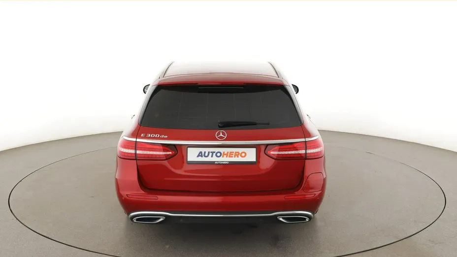 MERCEDES-BENZ E Klasa -