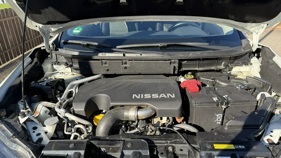 NISSAN X-Trail -
