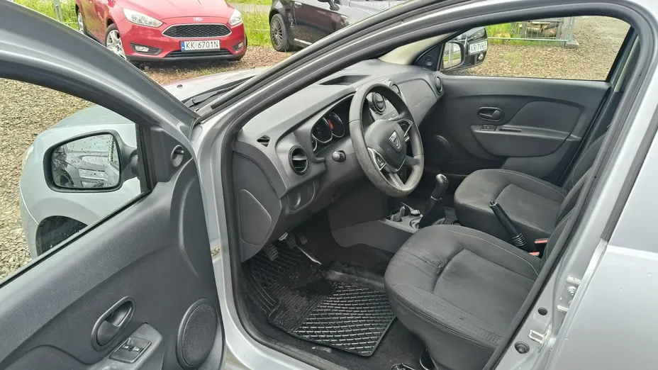 DACIA Sandero -