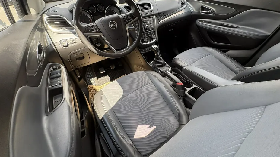 OPEL Mokka -