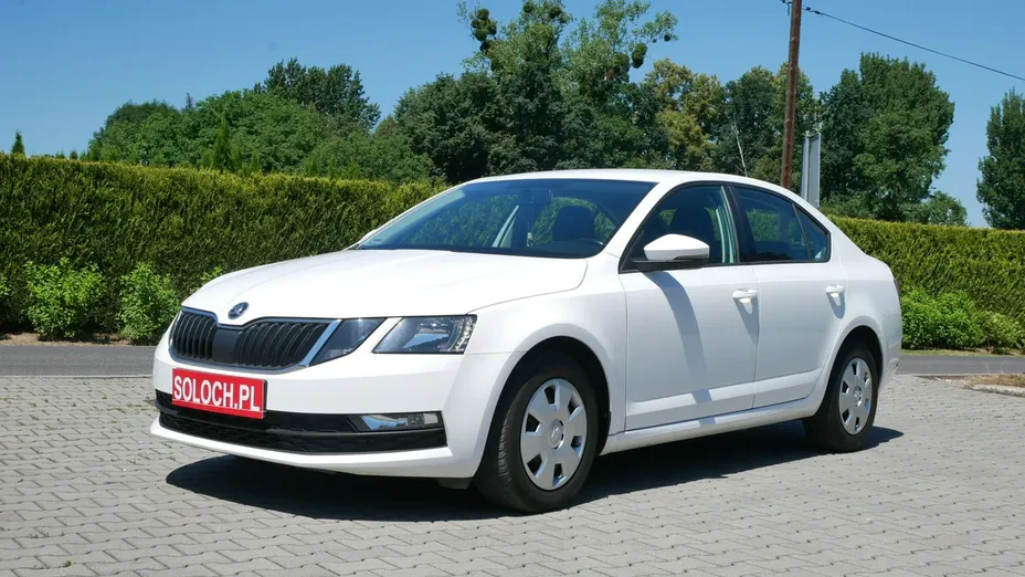 SKODA Octavia -