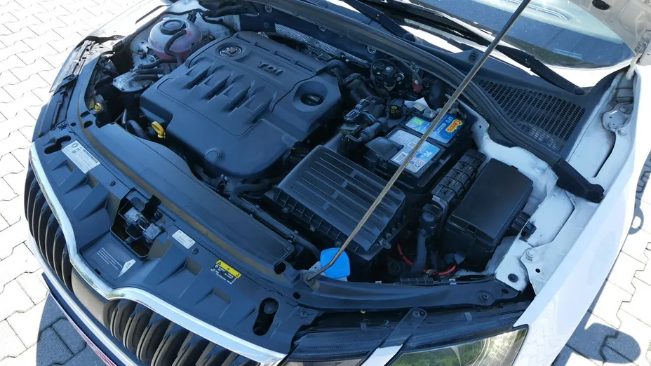 SKODA Octavia -