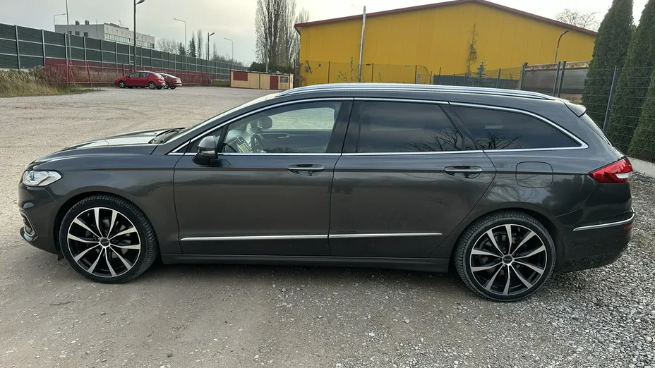 FORD Mondeo -