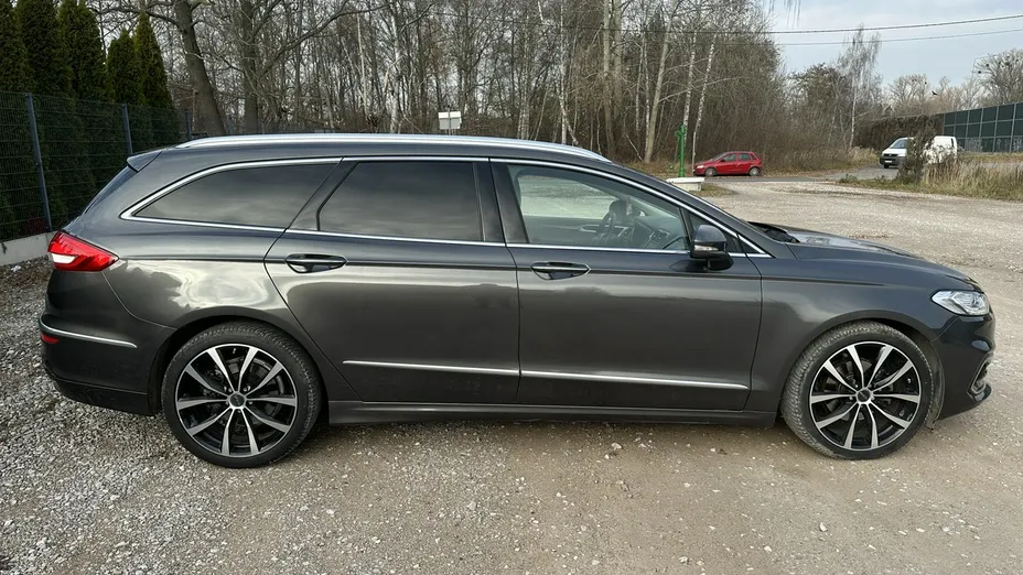 FORD Mondeo -