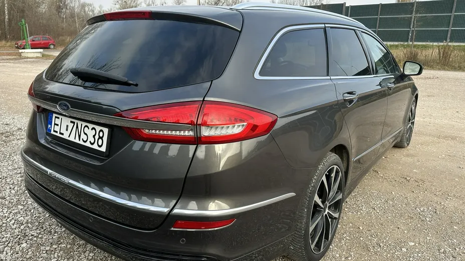 FORD Mondeo -