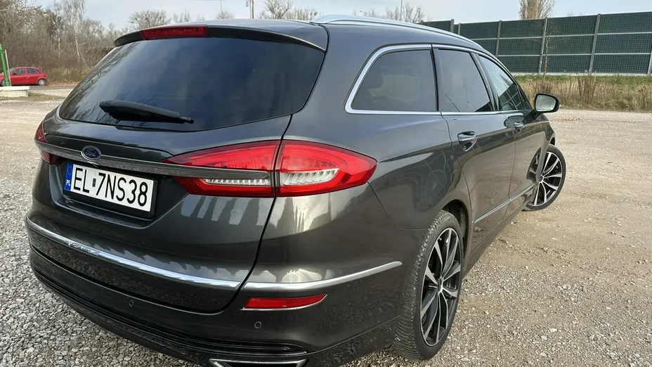 FORD Mondeo -