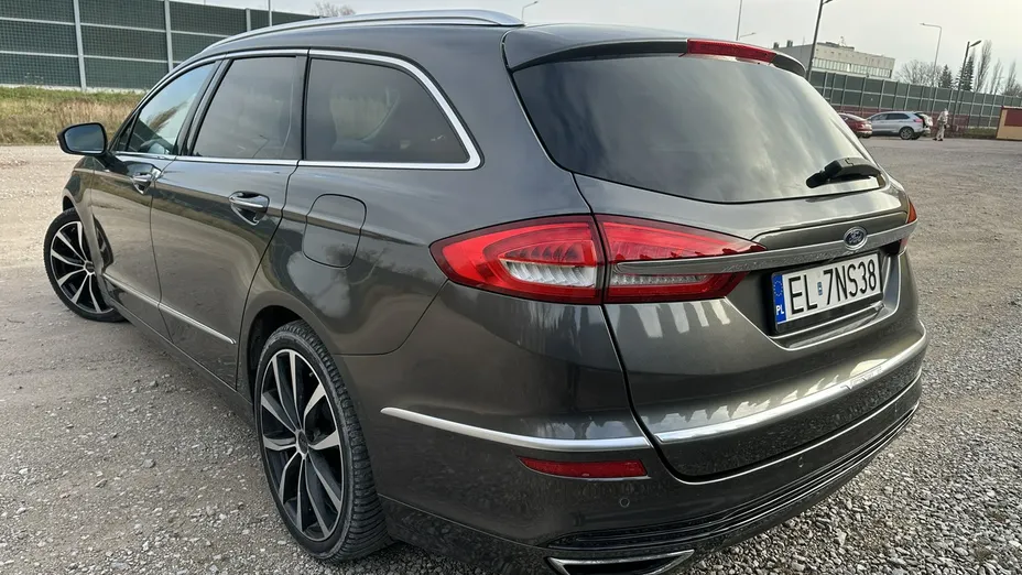 FORD Mondeo -