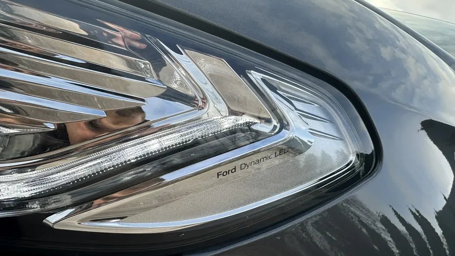 FORD Mondeo -
