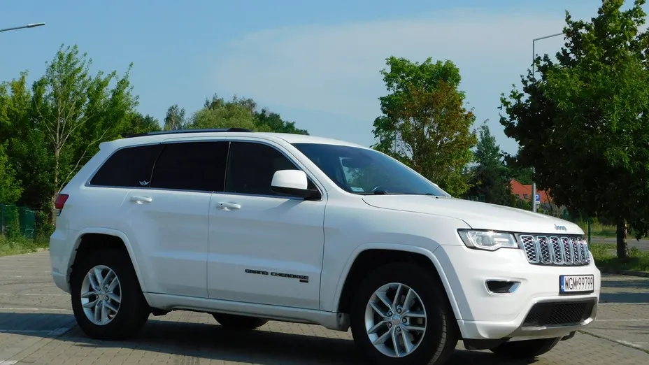 JEEP Grand Cherokee -
