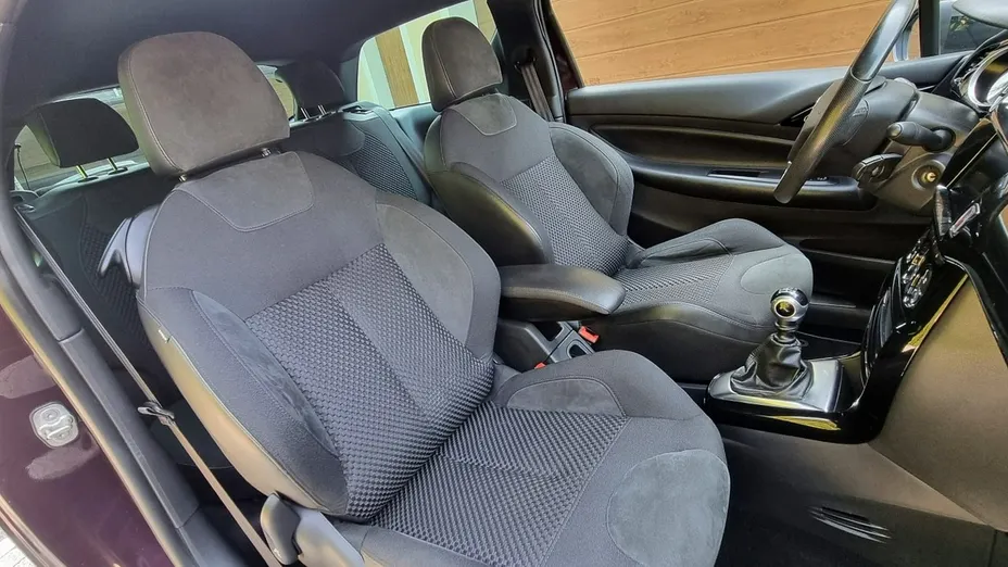 CITROEN DS3 -