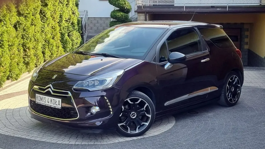 CITROEN DS3 -