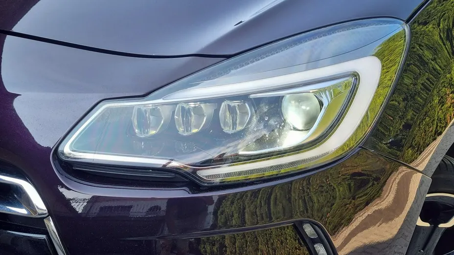 CITROEN DS3 -