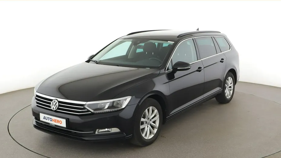 VOLKSWAGEN Passat -