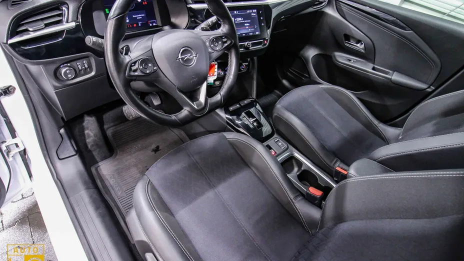 OPEL Corsa -