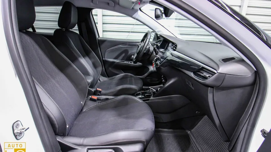 OPEL Corsa -