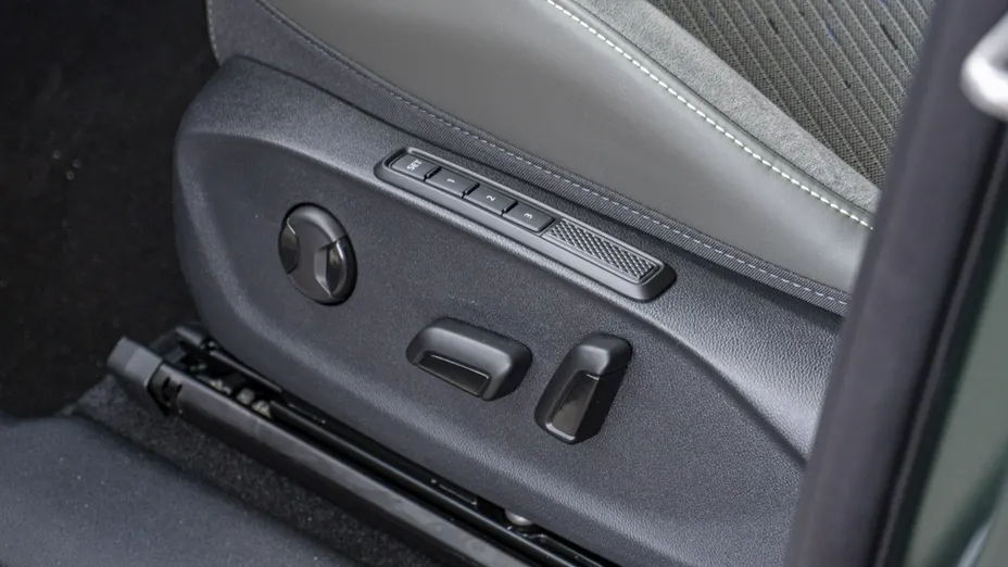 CUPRA Terramar -
