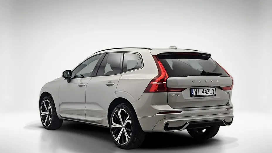 VOLVO XC60 -