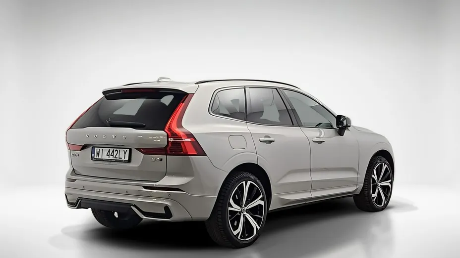 VOLVO XC60 -