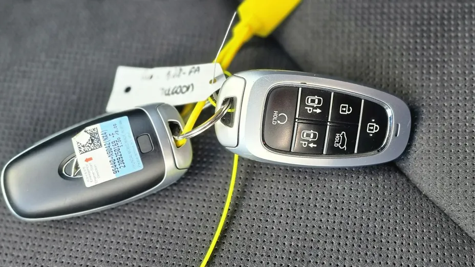 HYUNDAI Tucson -