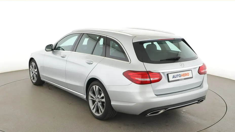 MERCEDES-BENZ C Klasa -