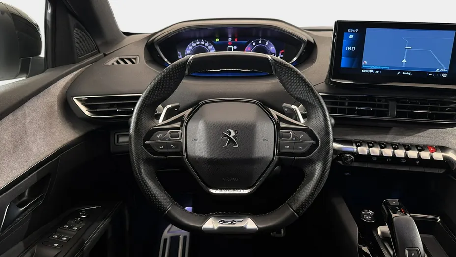 PEUGEOT 3008 -