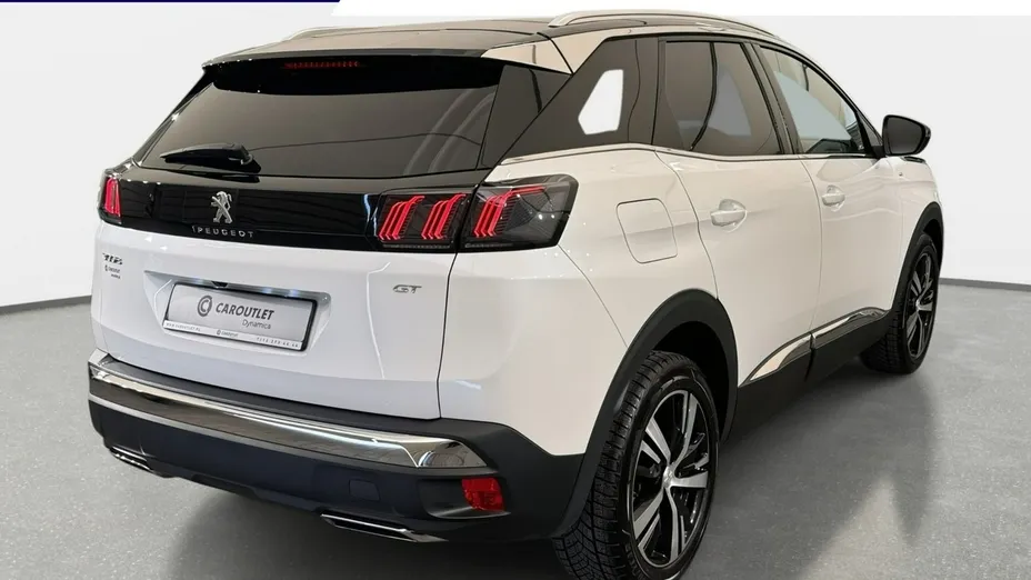 PEUGEOT 3008 -