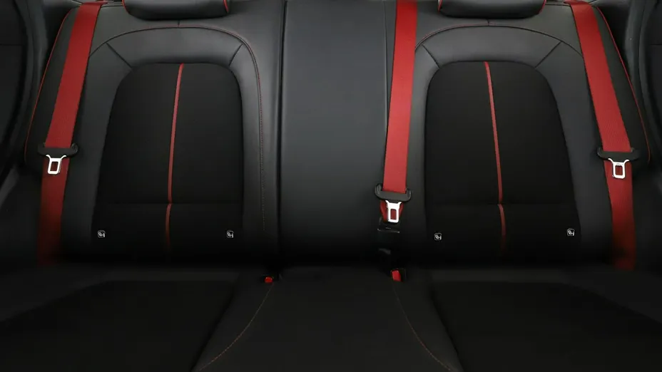 HYUNDAI Kona -