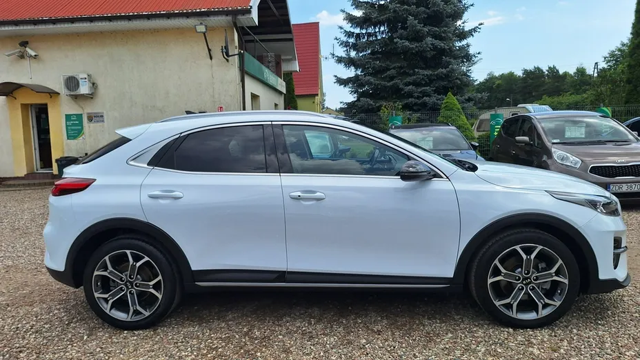 KIA XCeed -