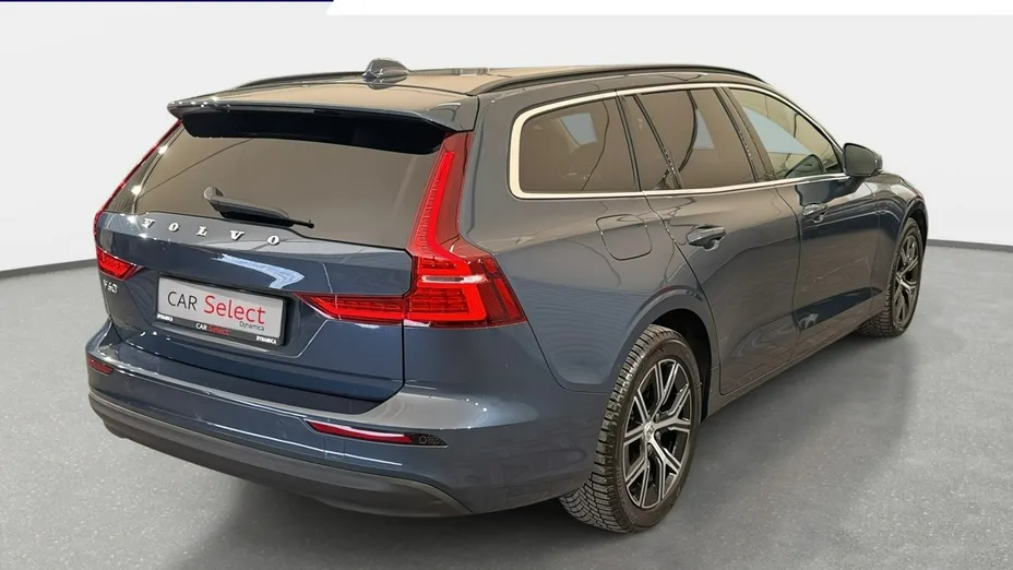 VOLVO V60 -