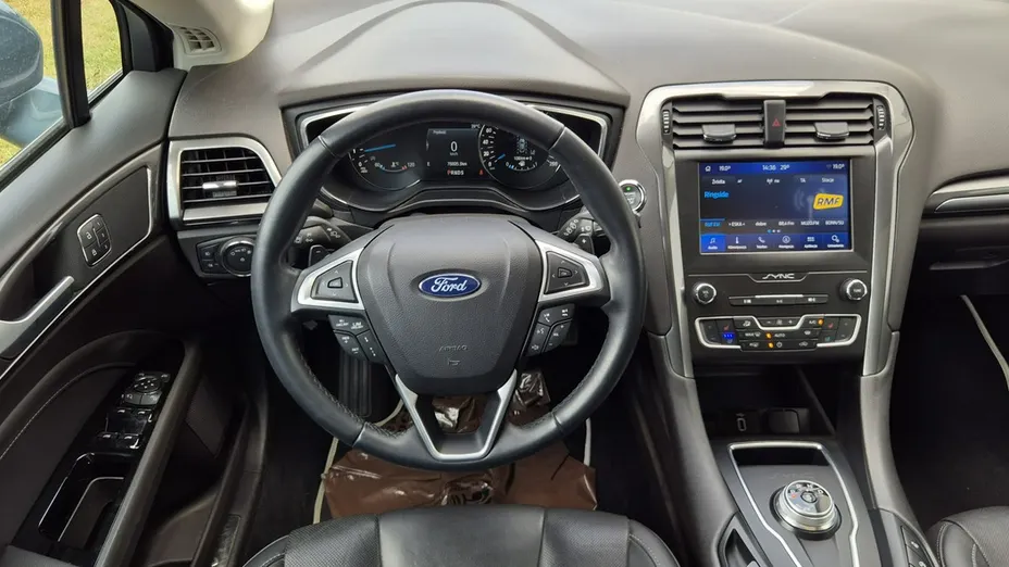 FORD Mondeo -
