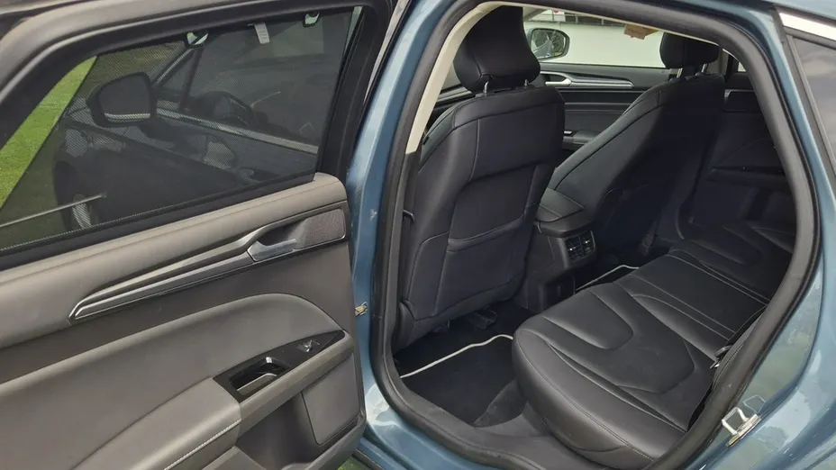 FORD Mondeo -
