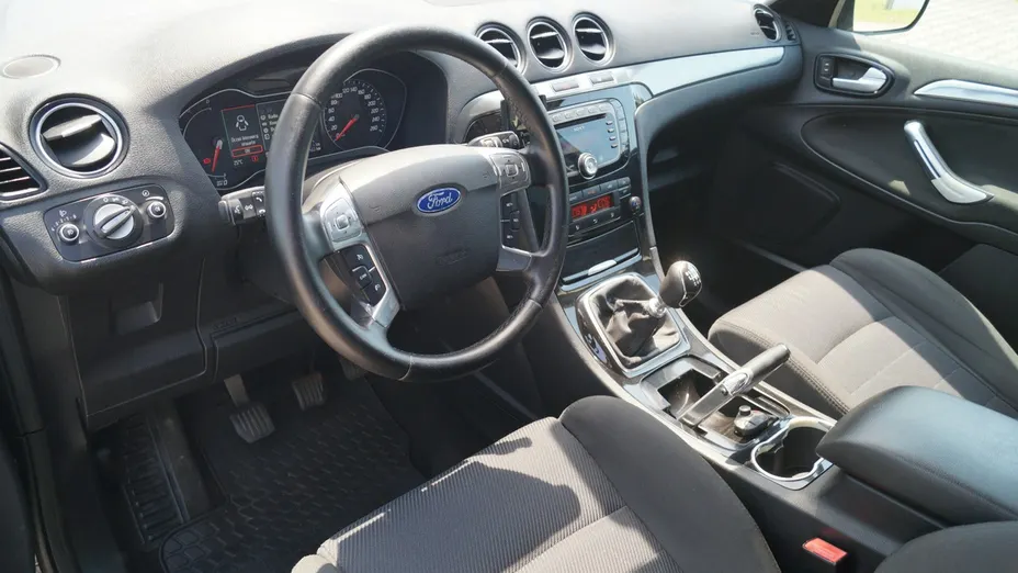 FORD S-MAX -