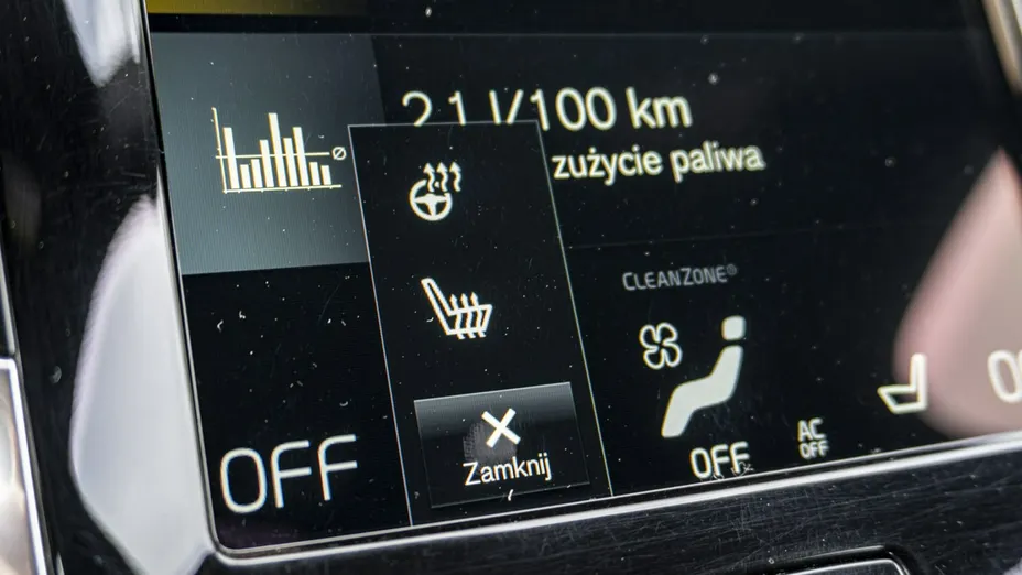 VOLVO XC90 -