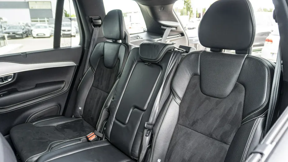 VOLVO XC90 -
