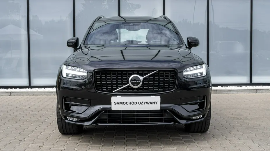 VOLVO XC90 -