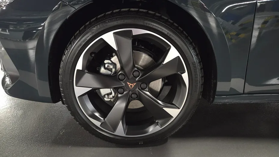 CUPRA Leon -
