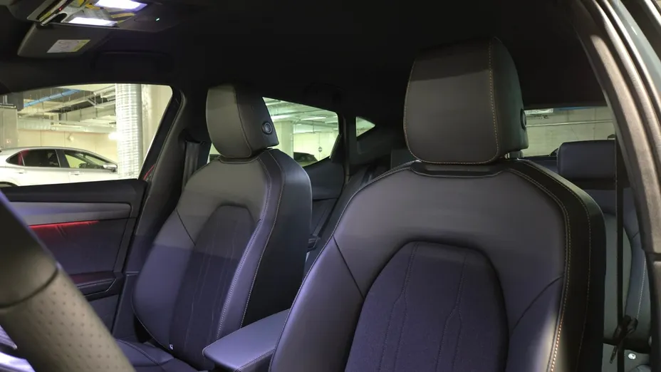 CUPRA Leon -