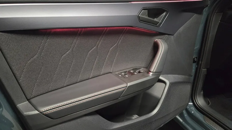 CUPRA Leon -