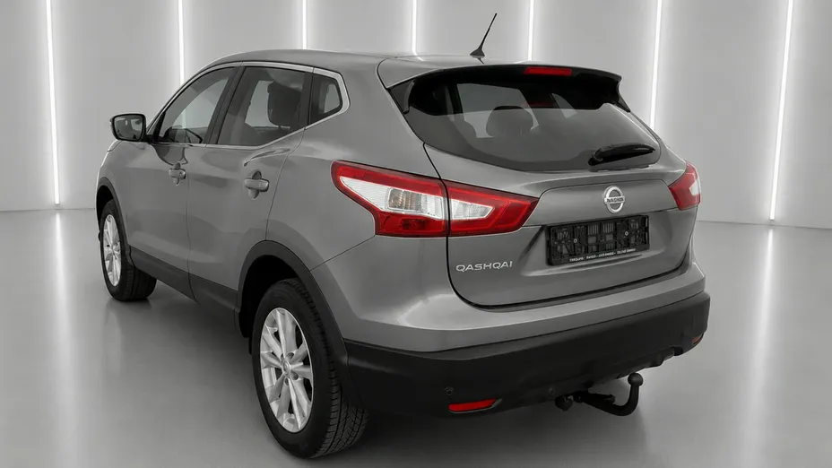 NISSAN Qashqai -