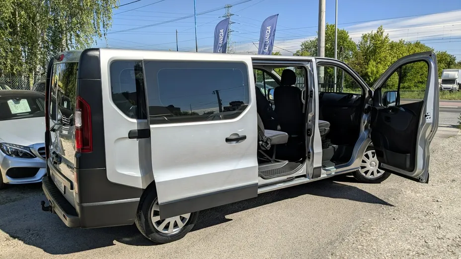 OPEL Vivaro -