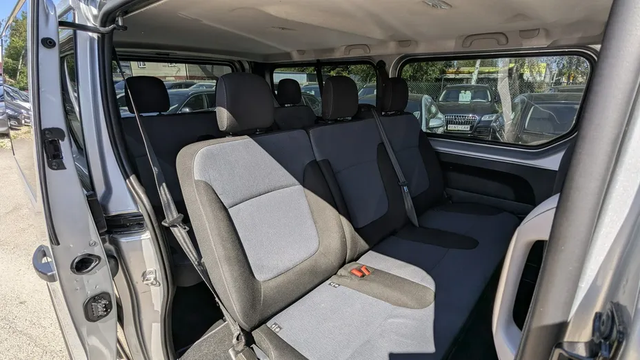 OPEL Vivaro -