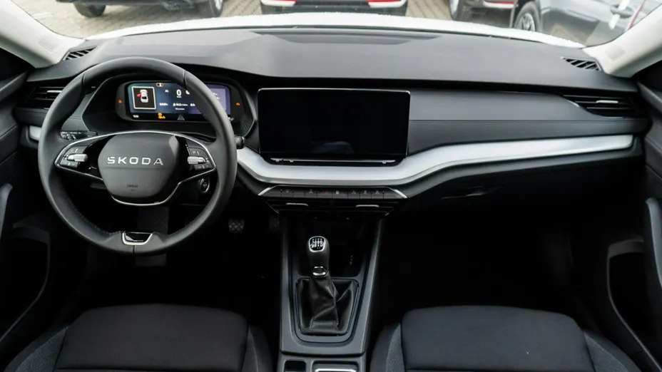 SKODA Octavia -